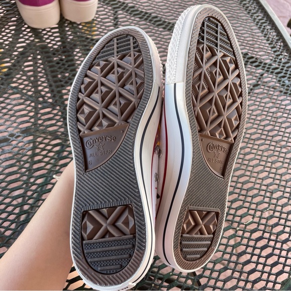 Converse | Classic Chuck Taylor White High-Top Horror Film Customized Sneakers - Picture 9 of 10